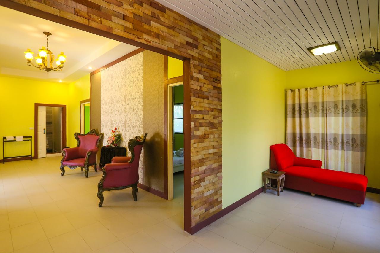 Phalaburi Resort Ban Chang  Extérieur photo